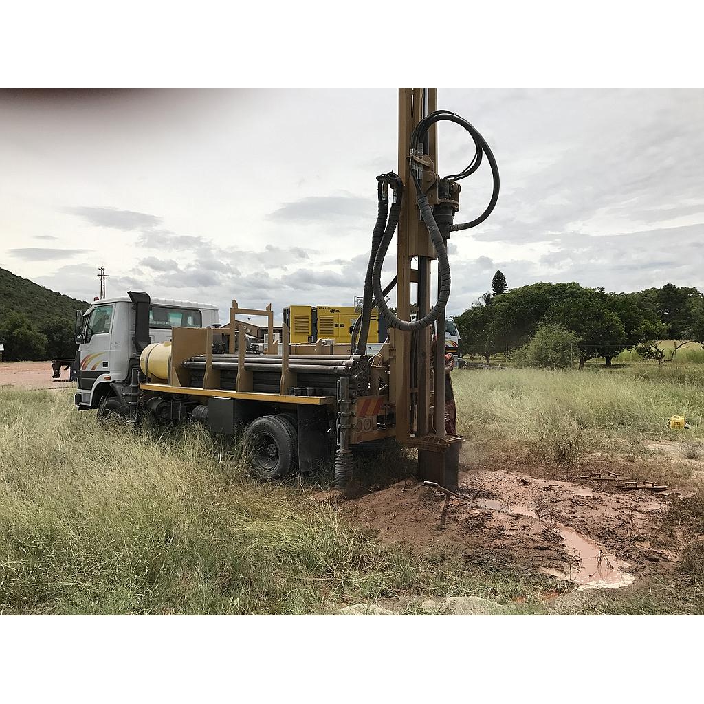 SAR100 Drill Rig on FAW8.140